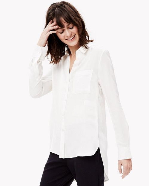 過盡千帆皆不是，唯白襯衫不可辜負